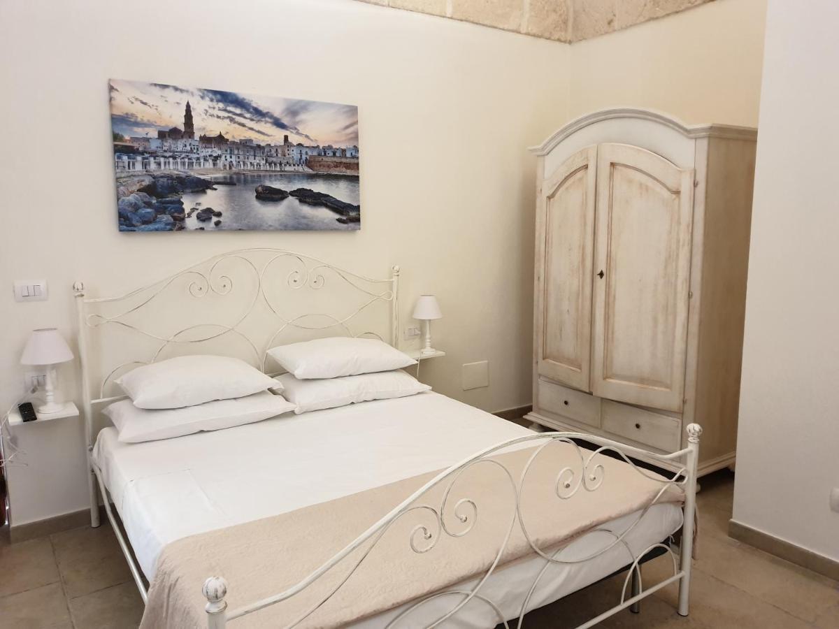 דירות מונופולי Casa Di Nonna Maria מראה חיצוני תמונה